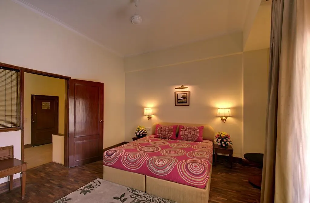 Resort Club Patio Hotel Gurgaon